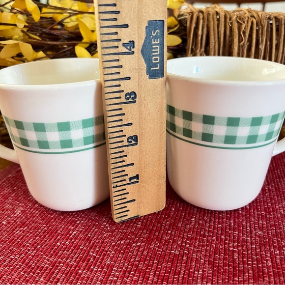 Set of 2 Vintage Corning Ware Coffee Mugs Green Gingham Checked Print - Picture 6 of 9